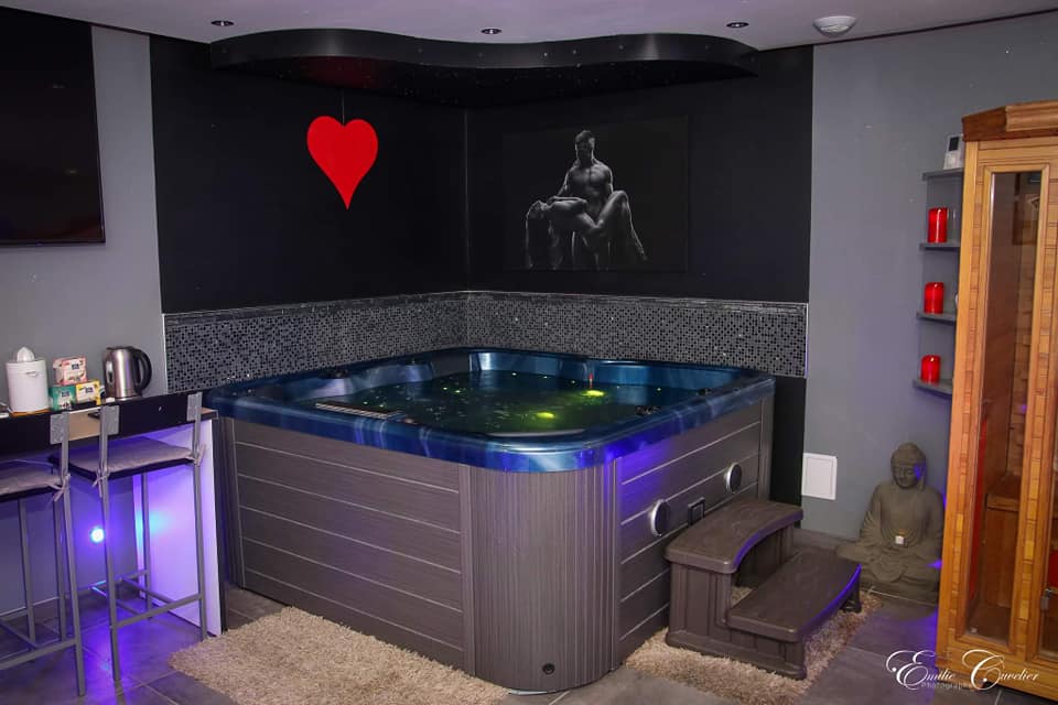 Spa Dydy's Love - Jacuzzi love room